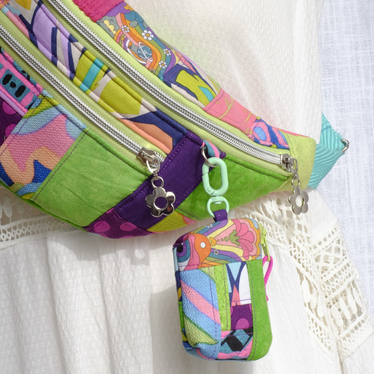 Sac banane fun et couleurs violet et vert pomme